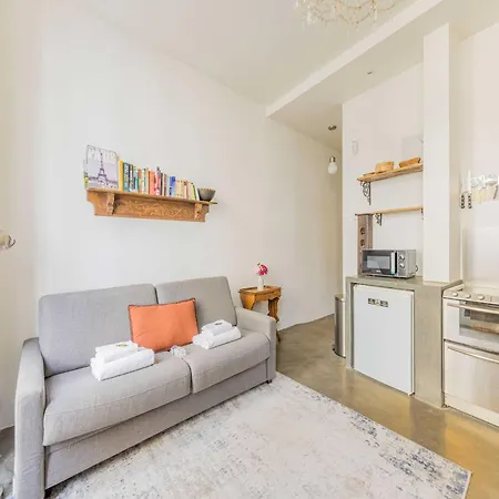 Charming - Sentier - Mobility Lease Apartment *